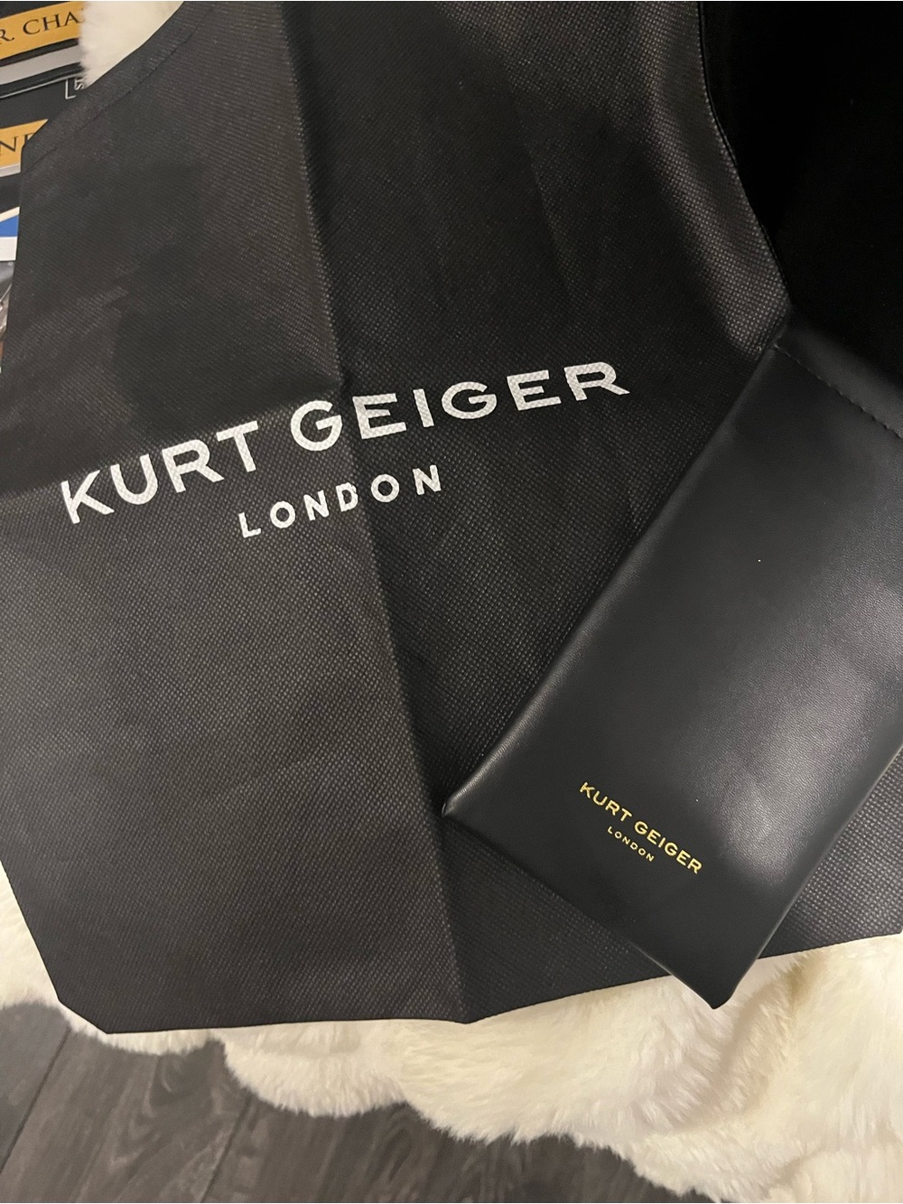 KURT GEIGER Black Sunglass Case with BONUS Logo dust bag! DESIGNER LUXURY!!